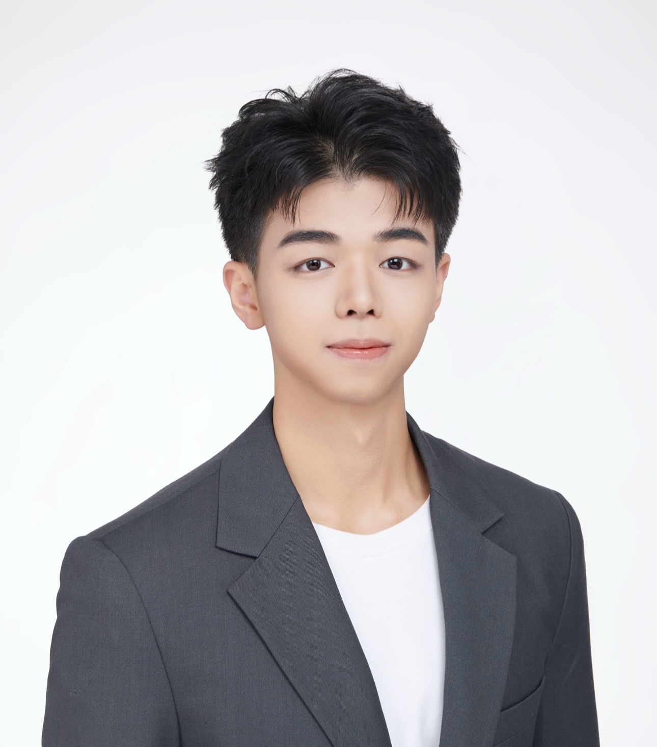 Photo of Haonan Zhong